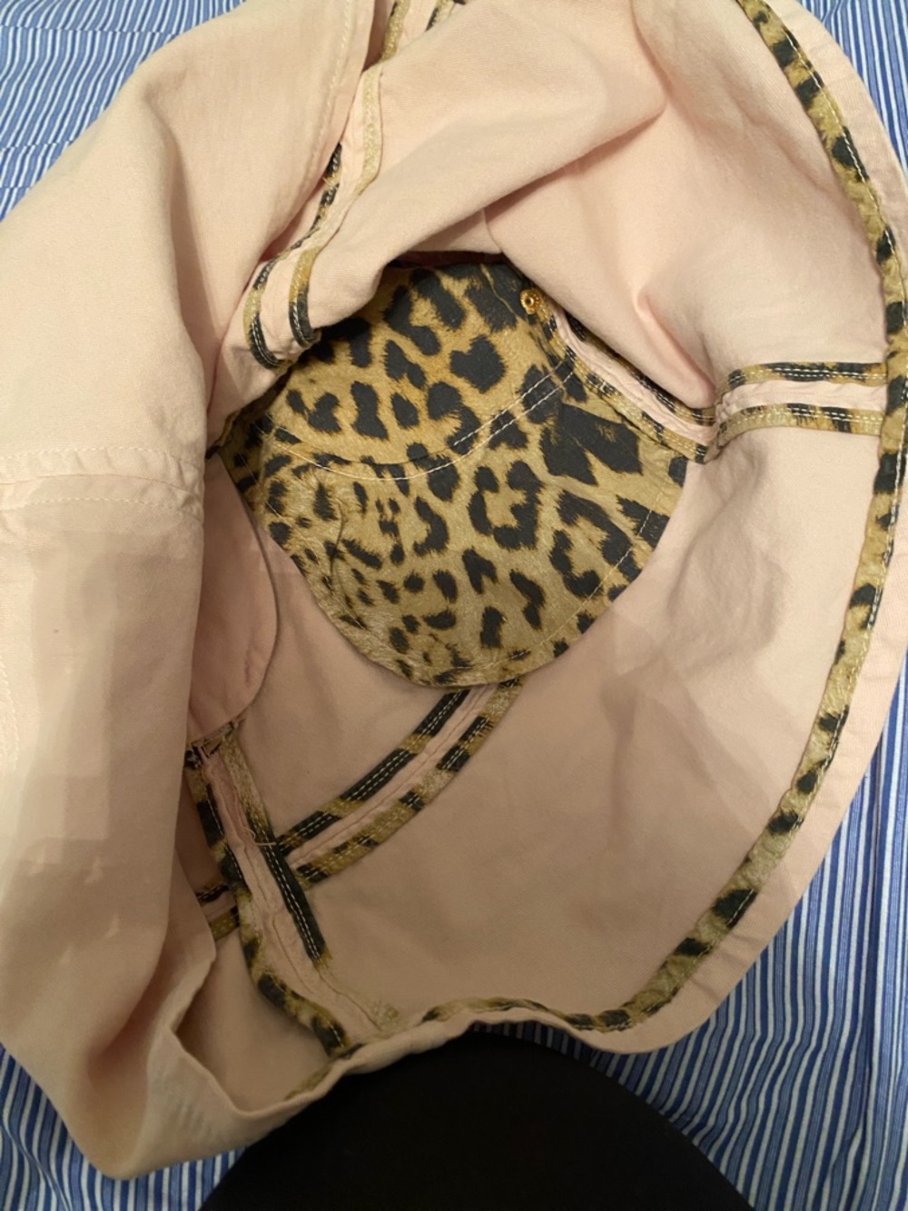 Roberto Cavalli light pink  Mini Skirt with Gold Tassel crystal logo size S - Picture 8 of 8